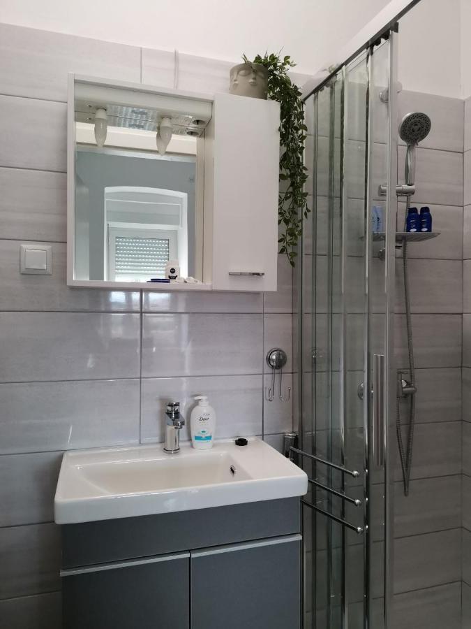 Apartmani Kaiserin Crikvenica Eksteriør billede