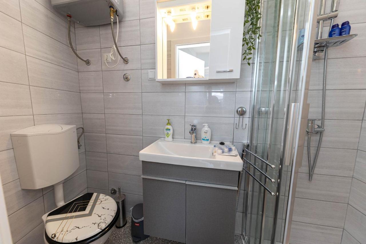 Apartmani Kaiserin Crikvenica Eksteriør billede
